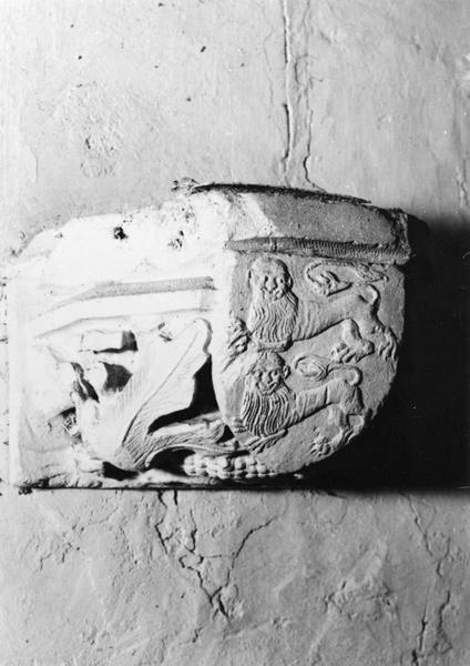 bénitier - © Ministère de la Culture (France), Médiathèque du patrimoine et de la photographie (objets mobiliers), tous droits réservés
