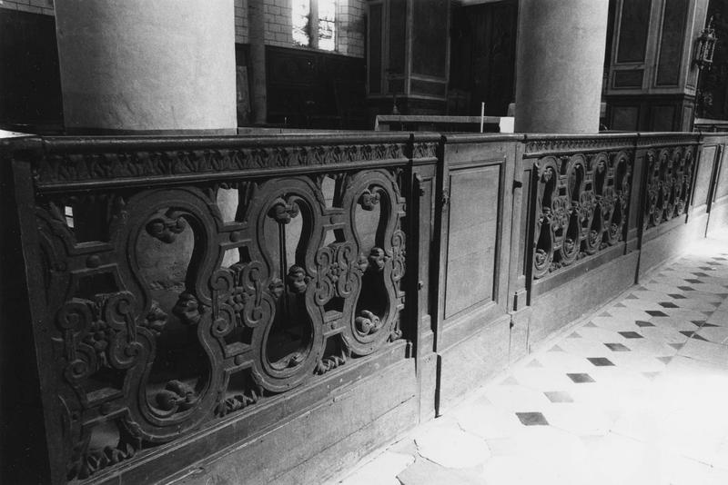 balustrade de six panneaux sculptés, bois, 18e siècle - © Ministère de la Culture (France), Médiathèque du patrimoine et de la photographie (objets mobiliers), tous droits réservés