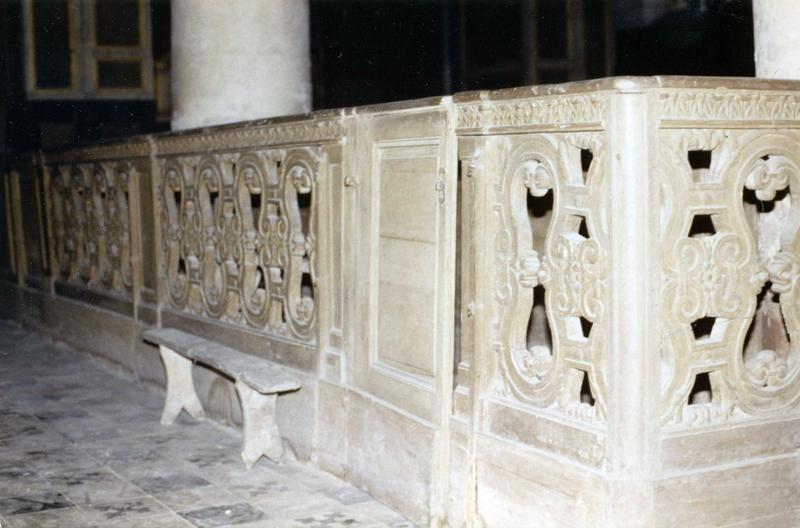 balustrade de six panneaux sculptés, bois, 18e siècle - © Ministère de la Culture (France), Médiathèque du patrimoine et de la photographie (objets mobiliers), tous droits réservés