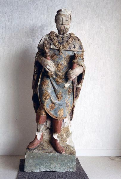 statue : saint Louis