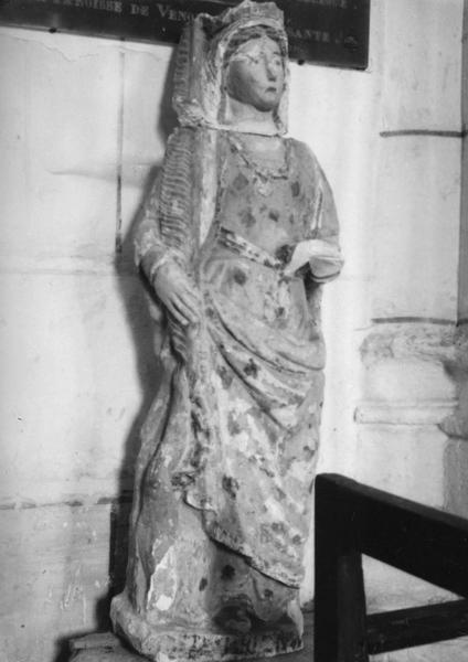 statue : sainte Brigitte