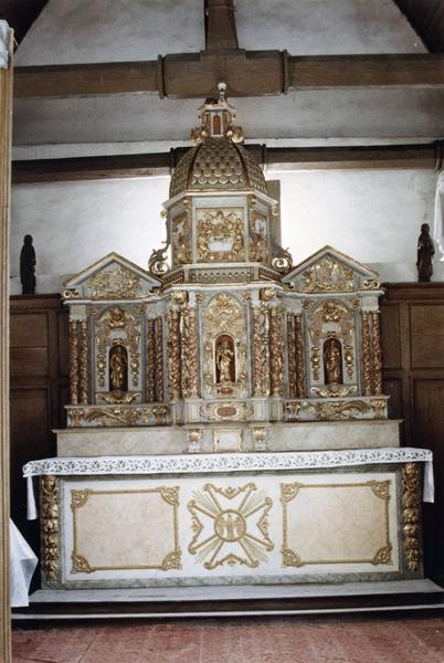 autel, tabernacle, retable, statues (statuettes)