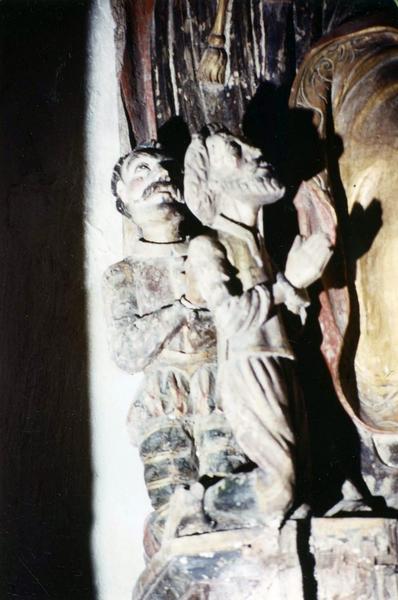 groupe sculpté : saint Léonard et les deux captifs, détail de captif - © Ministère de la Culture (France), Médiathèque du patrimoine et de la photographie (objets mobiliers), tous droits réservés
