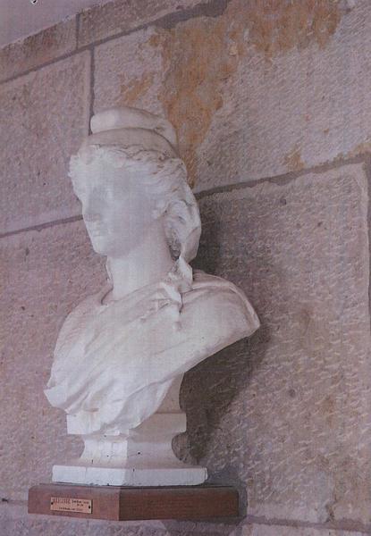 buste : Marianne ou la République, vue générale - © Ministère de la Culture (France), Médiathèque du patrimoine et de la photographie (objets mobiliers), tous droits réservés