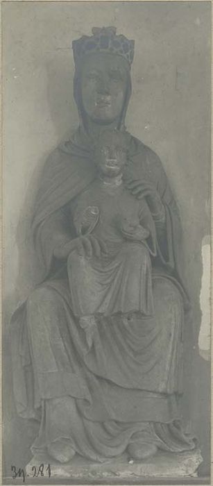 statue : Vierge à l'Enfant