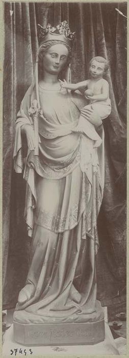 statue : Vierge à l'Enfant