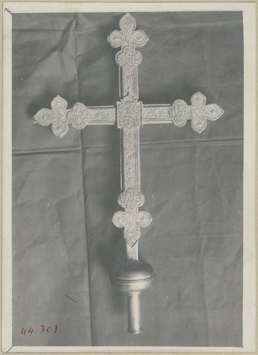 croix processionnelle