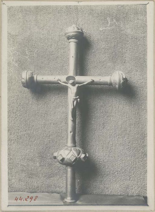 croix processionnelle