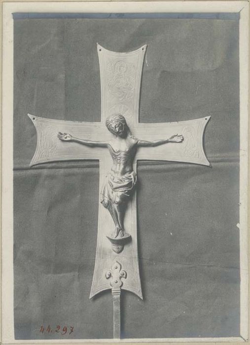 croix processionnelle