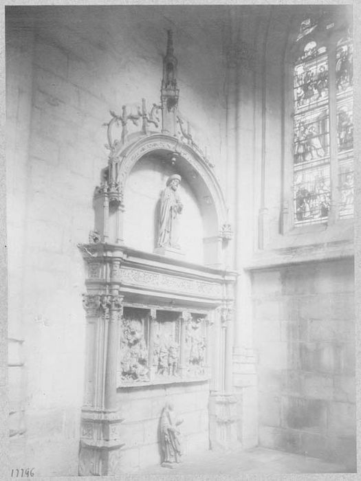 retable, bas-reliefs : Scènes de la vie de saint Julien l'hospitalier, deux statues