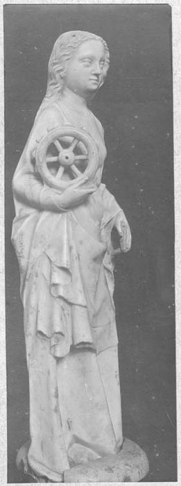 statuette : Sainte Catherine