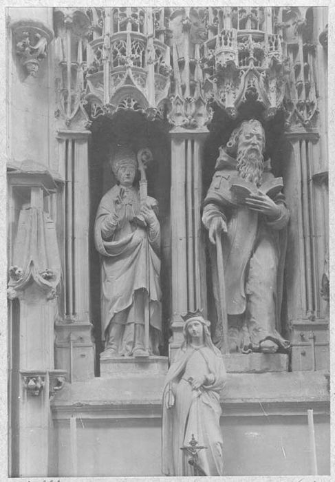 deux statues : saint Eloi, saint Jean de Matha