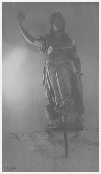 statue : Saint Michel