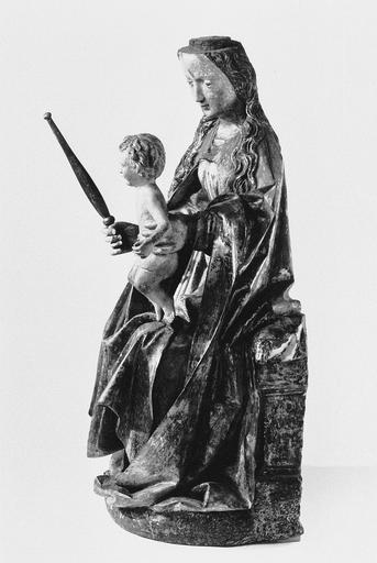 Statue : Vierge à l'Enfant