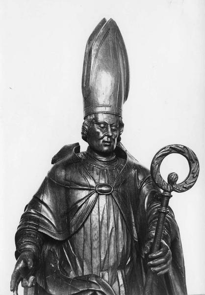 statue : saint Just, détail de la partie supérieure