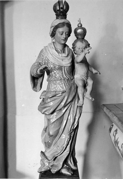 retable de saint Joseph, statue de la Vierge et l'Enfant