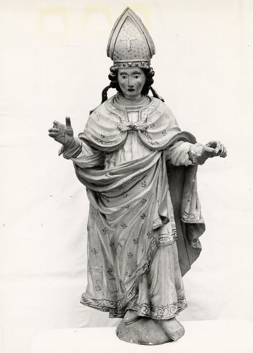 statue : saint Blaise