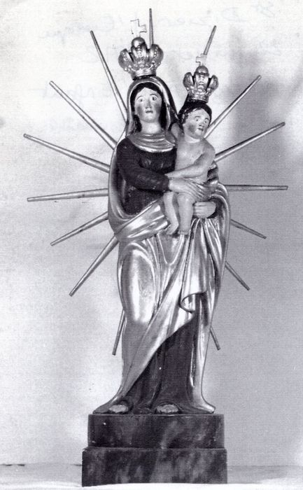 statue : Vierge à l'Enfant (photocopie numérisée) - © Ministère de la Culture (France), Médiathèque du patrimoine et de la photographie, diffusion GrandPalaisRmn Photo