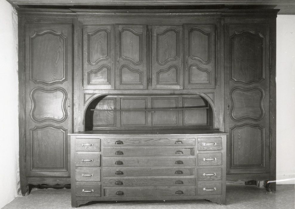 meuble de sacristie