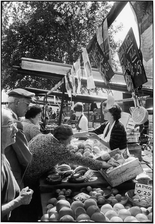 Avenue de Breteuil, Paris, 1962 ; [Marché]