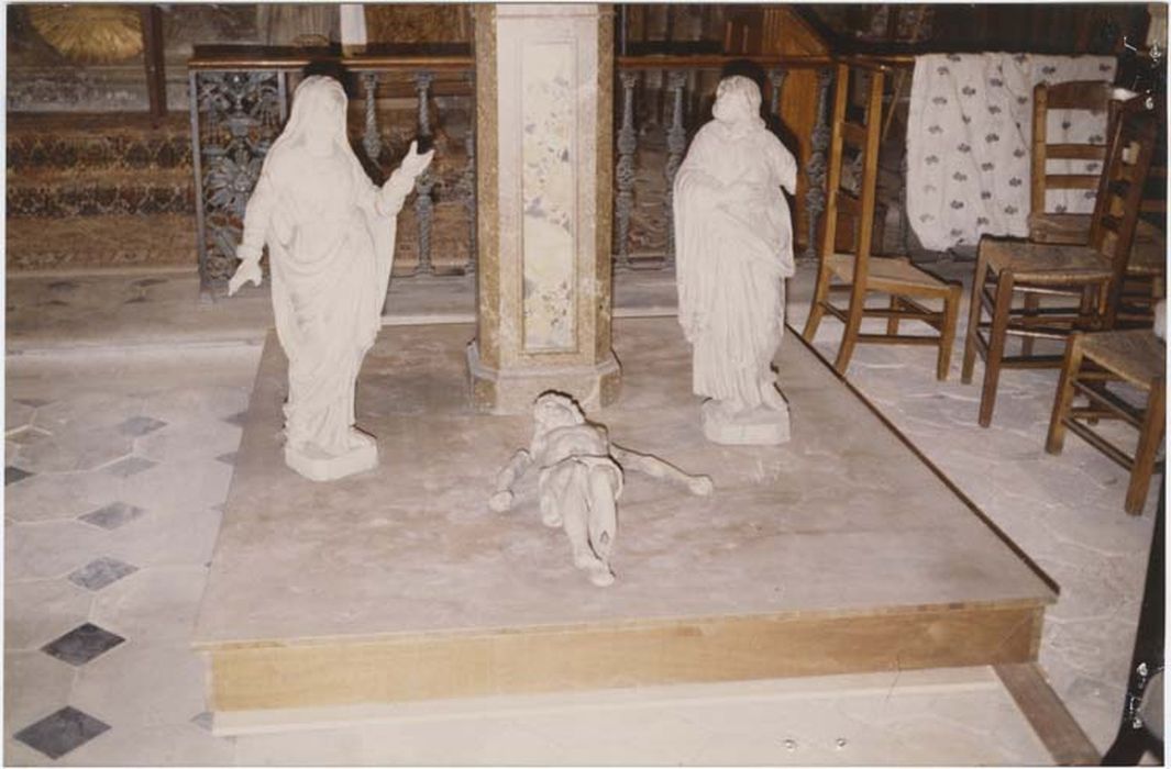 statues : Christ, Vierge, Saint Jean - © Ministère de la Culture (France), Médiathèque du patrimoine et de la photographie, Tous droits réservés
