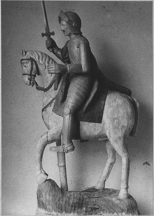 groupe sculpté (statue équestre) : saint Julien - © Ministère de la Culture (France), Médiathèque du patrimoine et de la photographie, diffusion RMN-GP