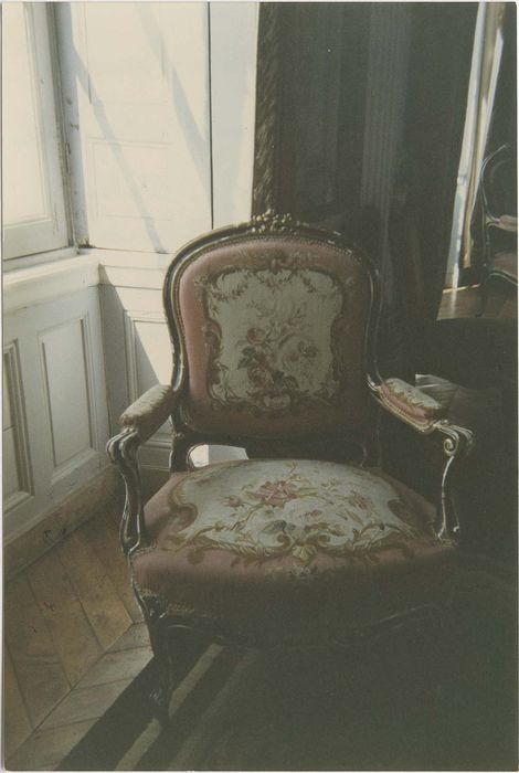 fauteuil style Louis XV