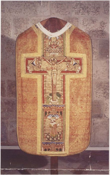 chasuble, avers 