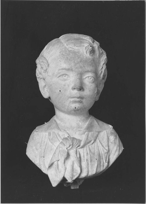 ensemble des plâtres sculptés de l'atelier d'Elias Robert (17 statues, 4 groupes sculptés, 29 bustes, 2 colonnes, relief, 12 bas-reliefs, 3 hauts-reliefs)