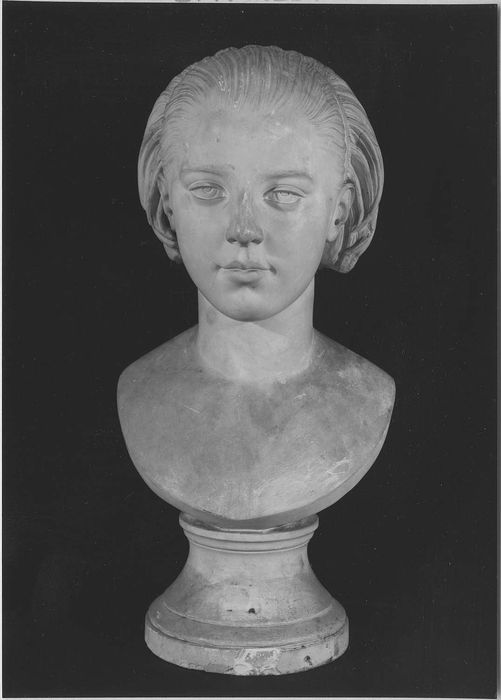 ensemble des plâtres sculptés de l'atelier d'Elias Robert (17 statues, 4 groupes sculptés, 29 bustes, 2 colonnes, relief, 12 bas-reliefs, 3 hauts-reliefs)