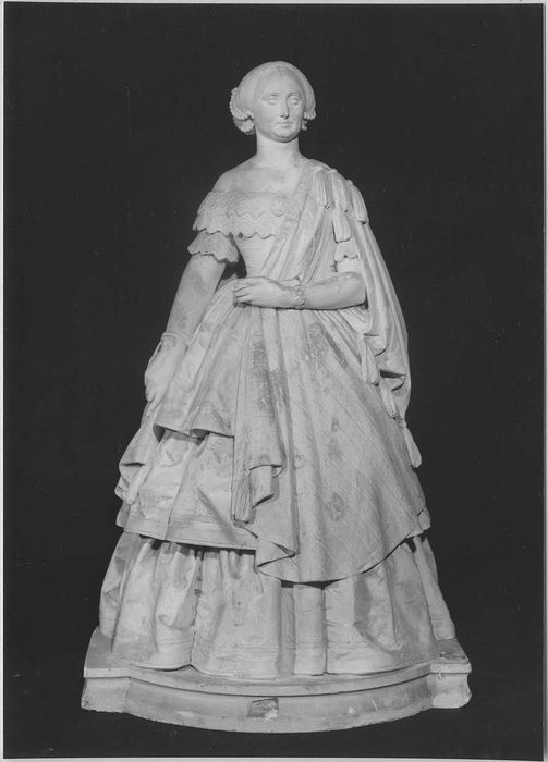 ensemble des plâtres sculptés de l'atelier d'Elias Robert (17 statues, 4 groupes sculptés, 29 bustes, 2 colonnes, relief, 12 bas-reliefs, 3 hauts-reliefs)