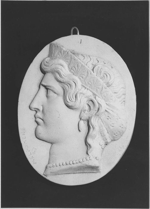 ensemble des plâtres sculptés de l'atelier d'Elias Robert (17 statues, 4 groupes sculptés, 29 bustes, 2 colonnes, relief, 12 bas-reliefs, 3 hauts-reliefs)