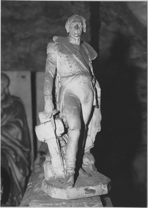 ensemble des plâtres sculptés de l'atelier d'Elias Robert (17 statues, 4 groupes sculptés, 29 bustes, 2 colonnes, relief, 12 bas-reliefs, 3 hauts-reliefs)