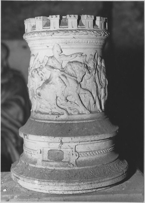 ensemble des plâtres sculptés de l'atelier d'Elias Robert (17 statues, 4 groupes sculptés, 29 bustes, 2 colonnes, relief, 12 bas-reliefs, 3 hauts-reliefs)