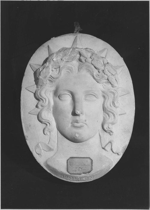 ensemble des plâtres sculptés de l'atelier d'Elias Robert (17 statues, 4 groupes sculptés, 29 bustes, 2 colonnes, relief, 12 bas-reliefs, 3 hauts-reliefs)
