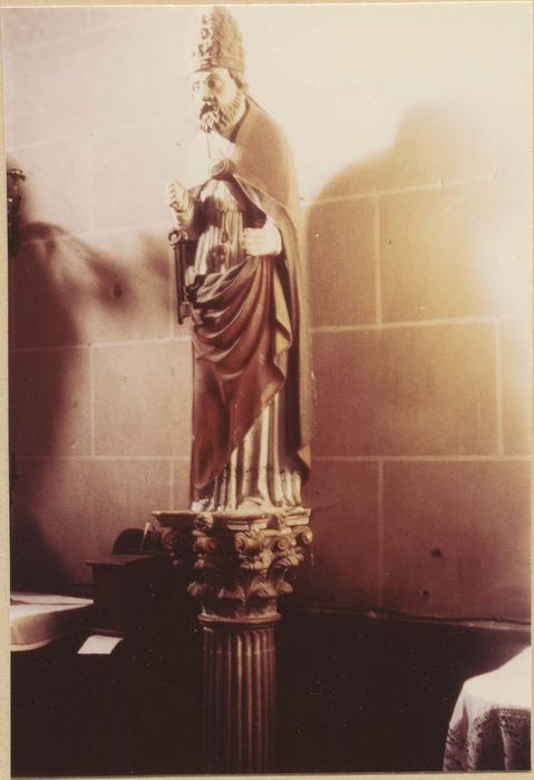 statue : saint Pierre