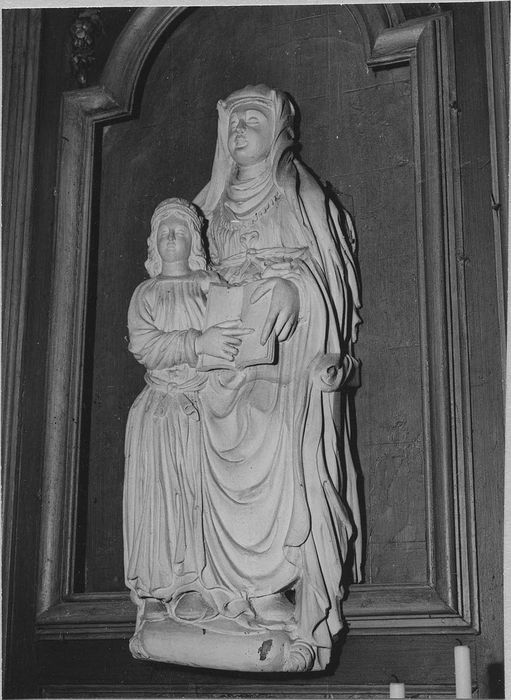 groupe sculpté : sainte Anne et la Vierge - © Ministère de la Culture (France), Médiathèque du patrimoine et de la photographie, diffusion RMN-GP