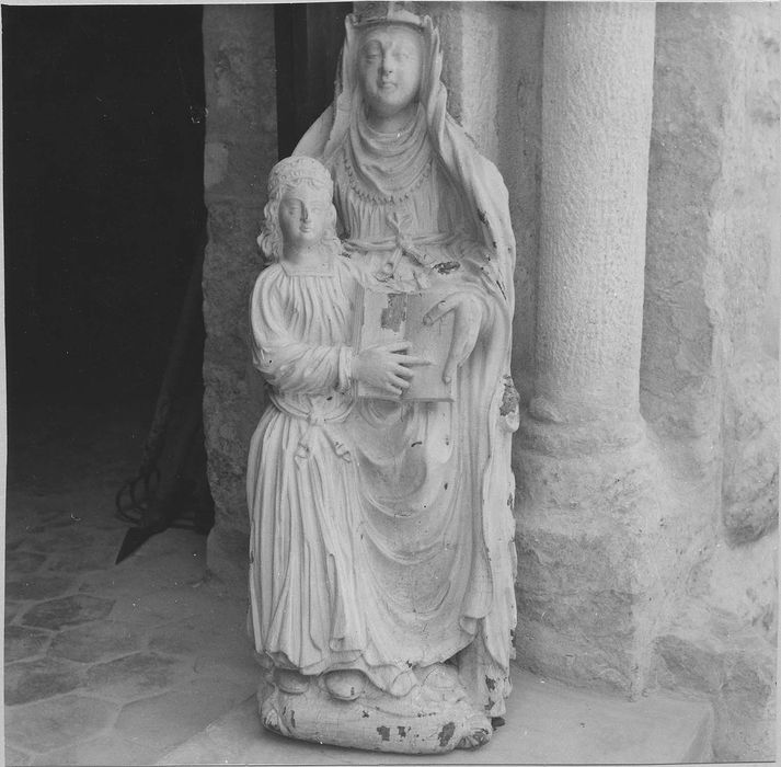 groupe sculpté : sainte Anne et la Vierge - © Ministère de la Culture (France), Médiathèque du patrimoine et de la photographie, diffusion RMN-GP