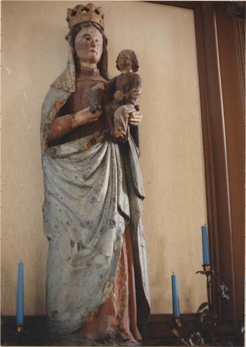 statue : Vierge à l'Enfant