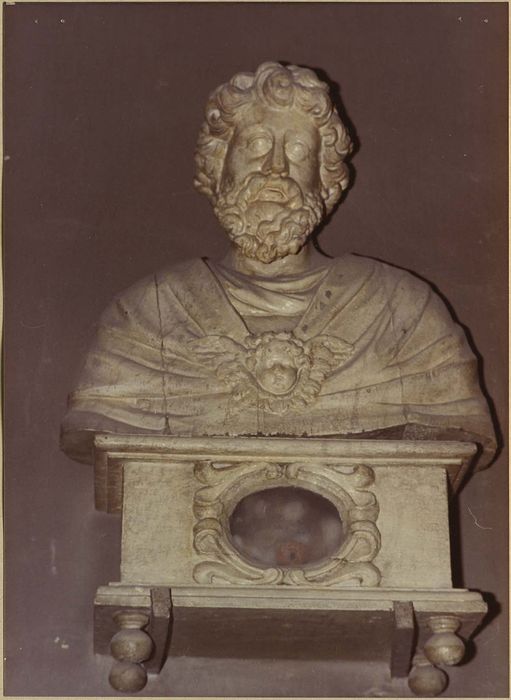 2 bustes-reliquaires : homme, femme - © Ministère de la Culture (France), Médiathèque du patrimoine et de la photographie, diffusion RMN-GP