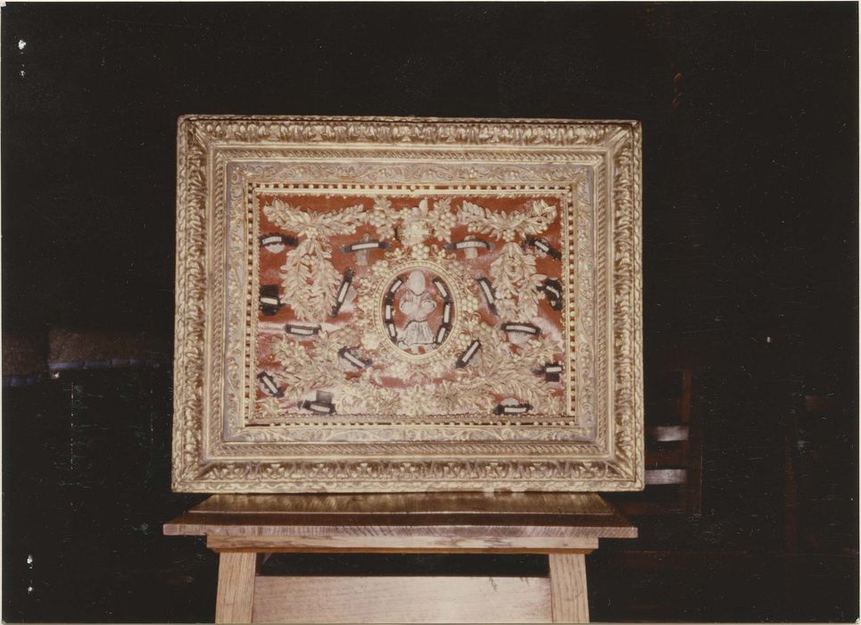 2 reliquaires, 2 cadres - © Ministère de la Culture (France), Médiathèque du patrimoine et de la photographie, diffusion RMN-GP