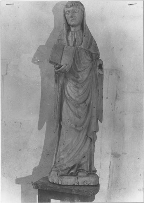 statue : Sainte - © Ministère de la Culture (France), Médiathèque du patrimoine et de la photographie, Tous droits réservés
