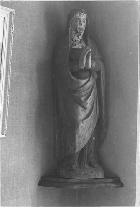 statue de calvaire : Vierge (ensemble de 2)