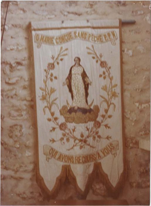 bannières de procession (3) - © Ministère de la Culture (France), Médiathèque du patrimoine et de la photographie, Tous droits réservés