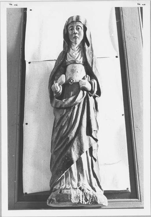 Statue : Sainte Anne