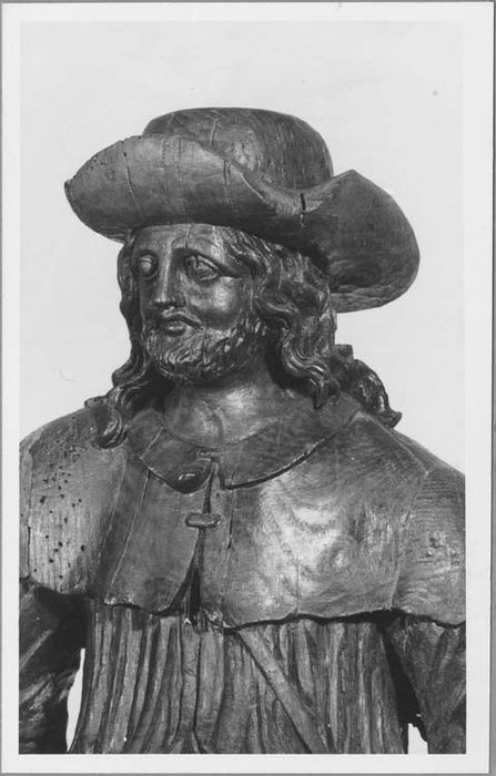 statue : Saint Roch plan serré