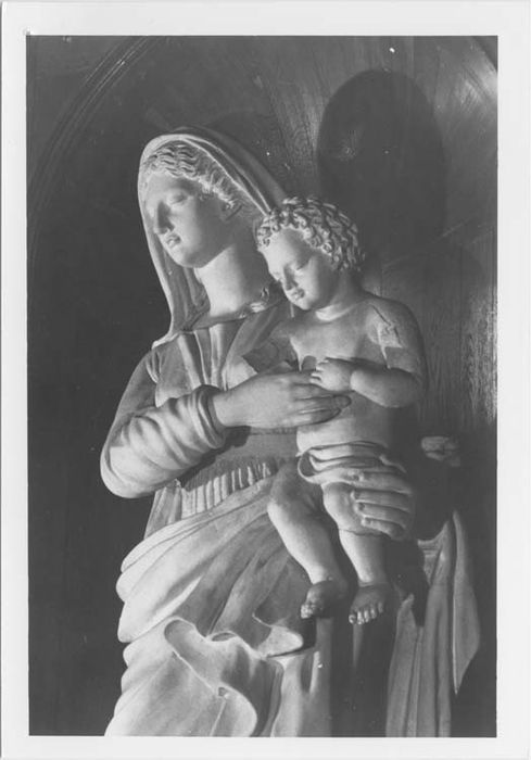 statue : Vierge à l'Enfant - © Ministère de la Culture (France), Médiathèque du patrimoine et de la photographie, Tous droits réservés