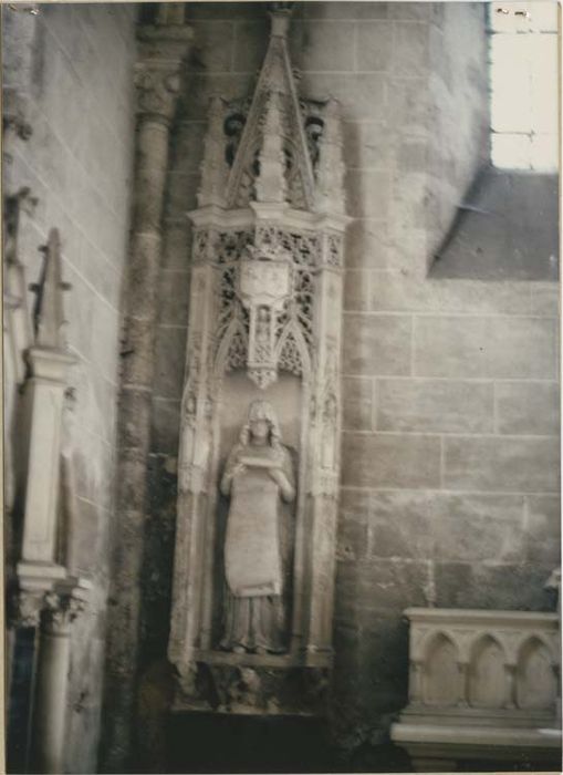 Monument funéraire de la marquise de Chestret Pons Rennepont