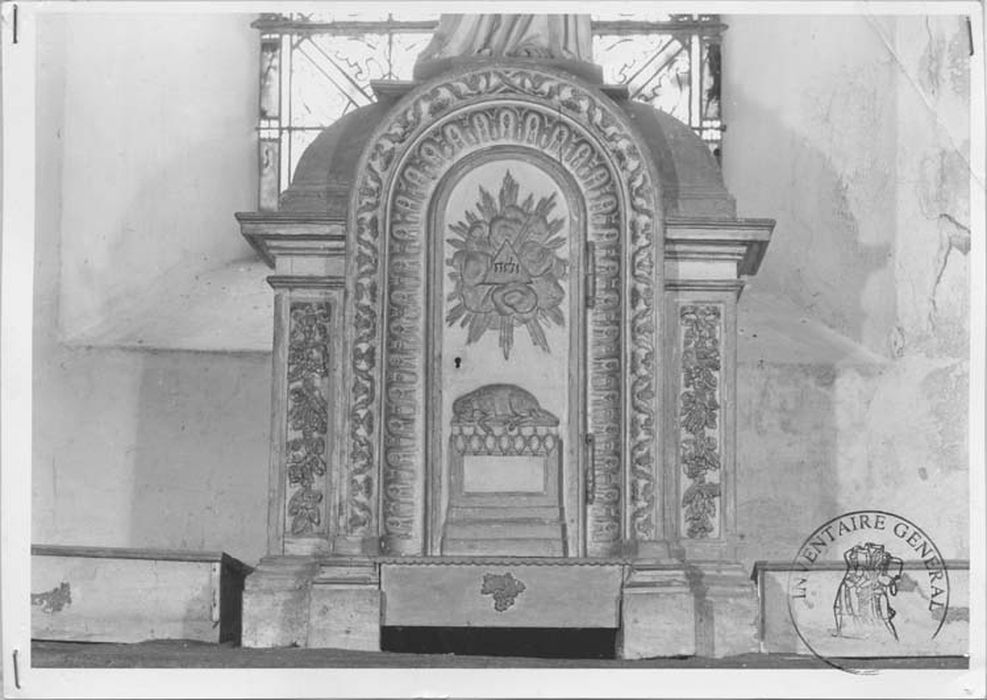 tabernacle de la chapelle latérale