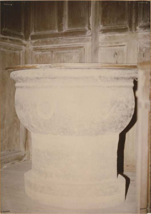 fonts baptismaux - © Ministère de la Culture (France), Médiathèque du patrimoine et de la photographie, Tous droits réservés